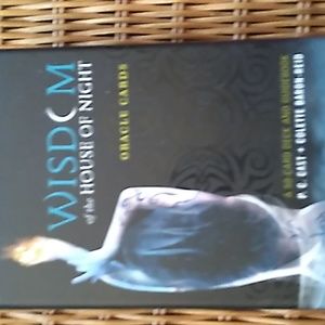 Wisdom of the house of night oracle